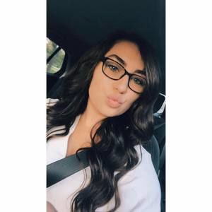 Meet your Posher, Karissa